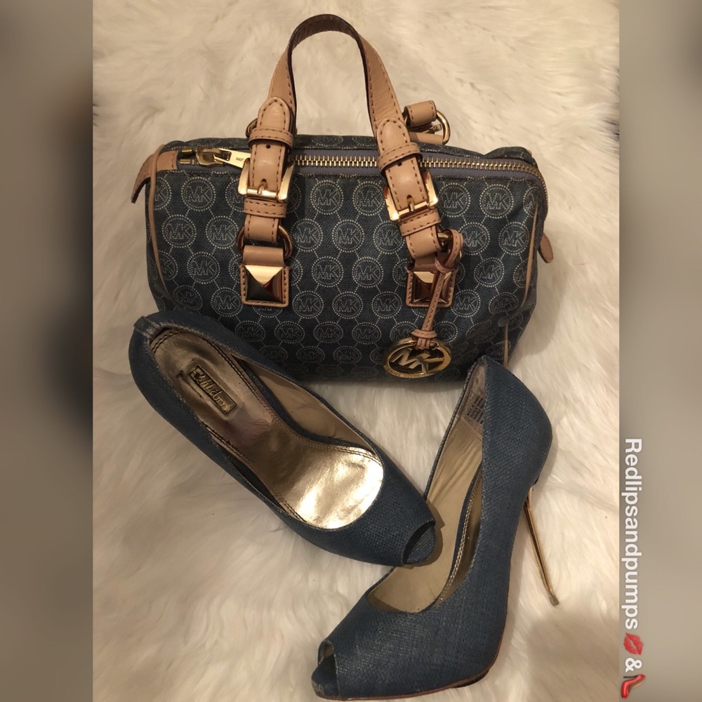 Wild Pair blue pumps